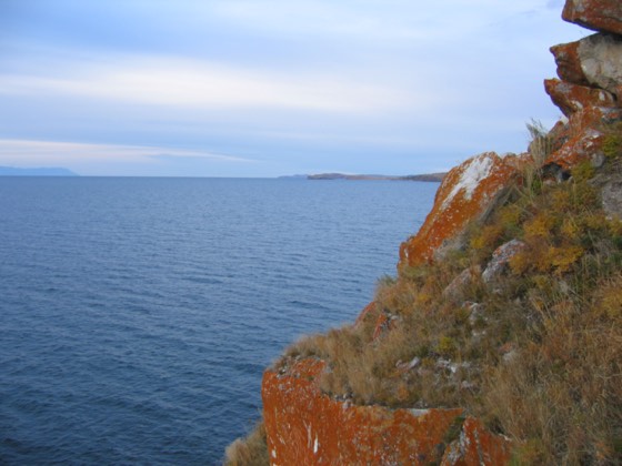 Lichen cliffs over Lake Baikal